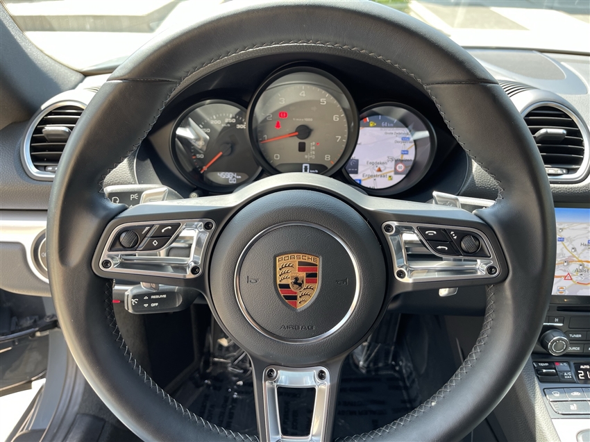 Porsche 718 Cayman S